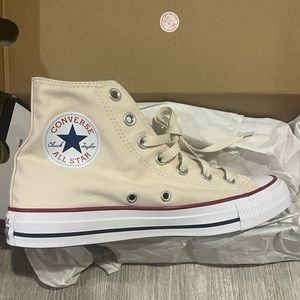 Women’s Converse All Star off-white color